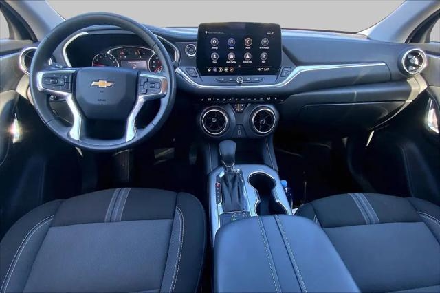 2025 Chevrolet Blazer AWD 2LT