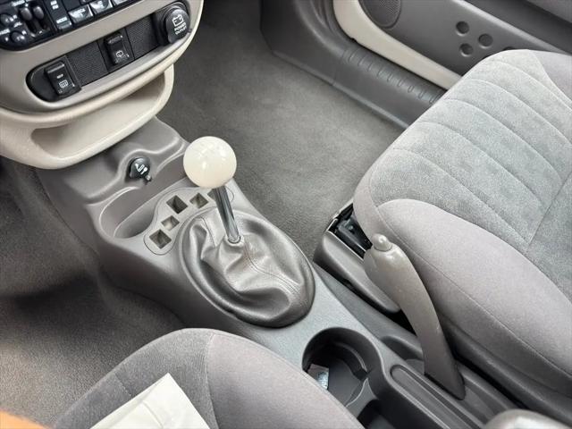 2002 Chrysler PT Cruiser Base