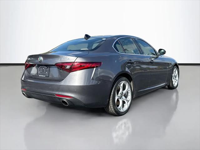 2023 Alfa Romeo Giulia Lusso AWD