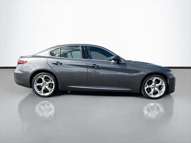 2023 Alfa Romeo Giulia Lusso AWD