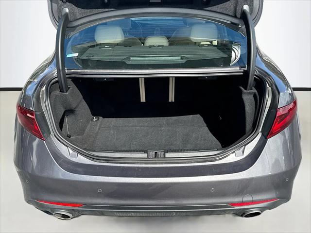 2023 Alfa Romeo Giulia Lusso AWD