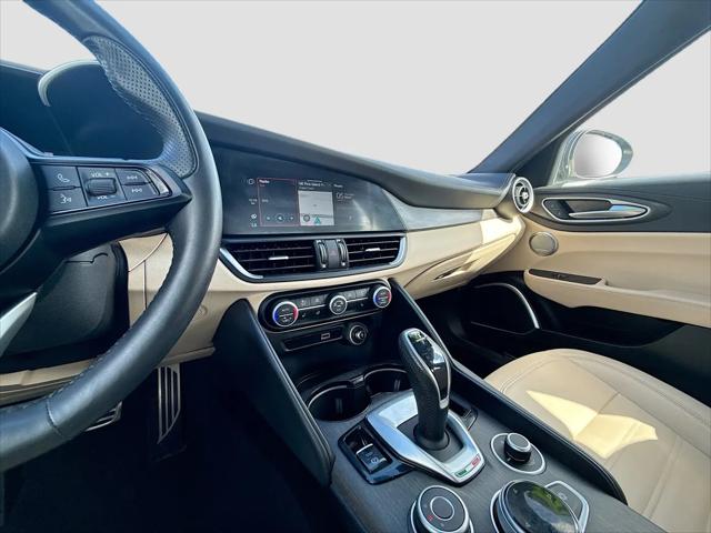 2023 Alfa Romeo Giulia Lusso AWD