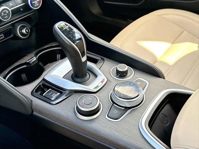 2023 Alfa Romeo Giulia Lusso AWD