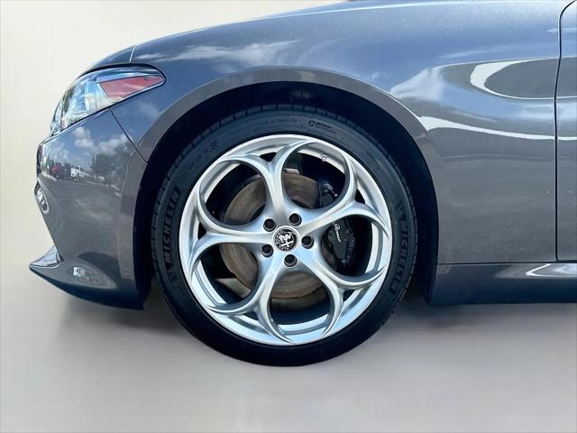 2023 Alfa Romeo Giulia Lusso AWD
