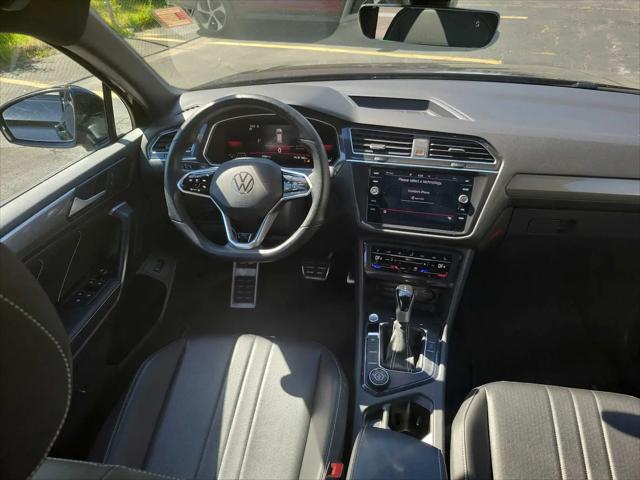 2022 Volkswagen Tiguan 2.0T SE R-Line Black