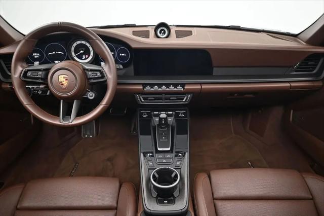 2022 Porsche 911 Carrera GTS Cabriolet