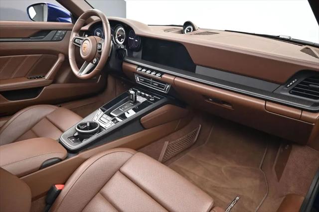 2022 Porsche 911 Carrera GTS Cabriolet