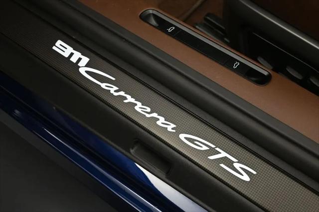 2022 Porsche 911 Carrera GTS Cabriolet