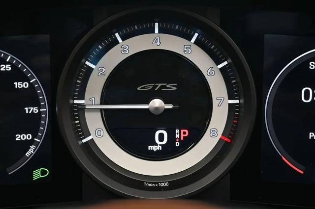 2022 Porsche 911 Carrera GTS Cabriolet