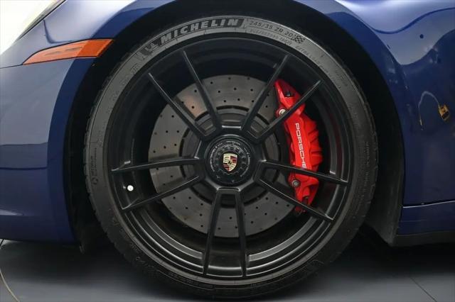 2022 Porsche 911 Carrera GTS Cabriolet