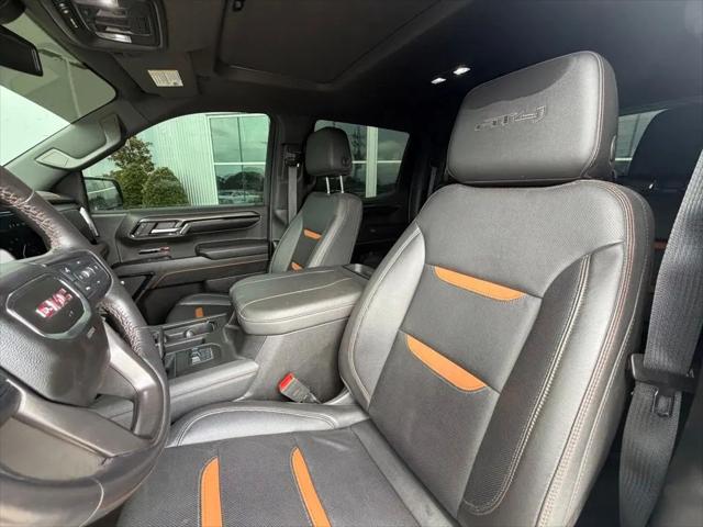 2023 GMC Sierra 1500 4WD Crew Cab Short Box AT4