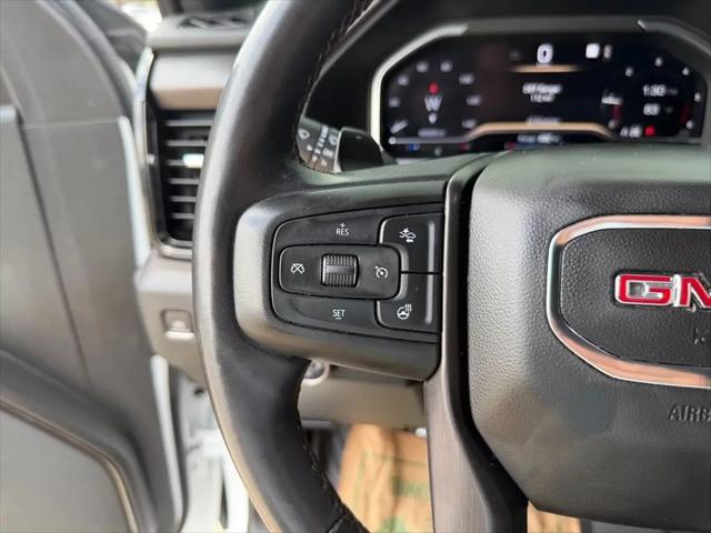 2023 GMC Sierra 1500 4WD Crew Cab Short Box AT4