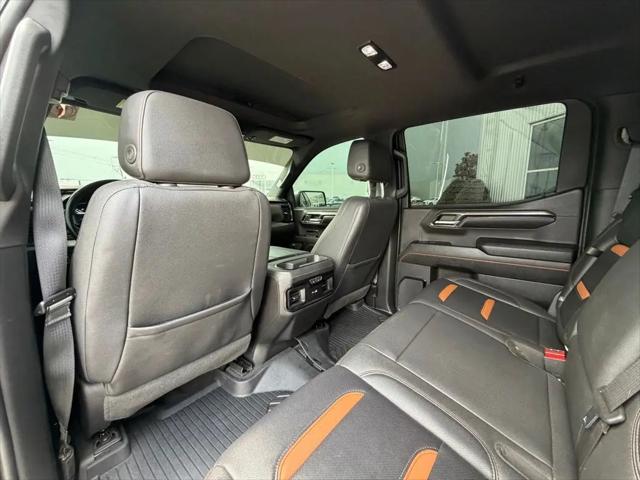 2023 GMC Sierra 1500 4WD Crew Cab Short Box AT4