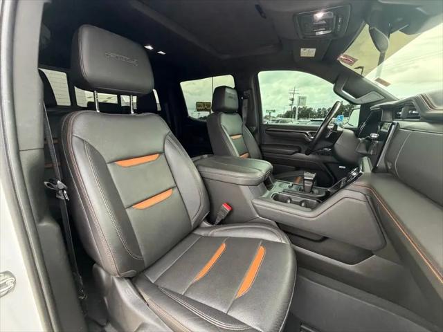 2023 GMC Sierra 1500 4WD Crew Cab Short Box AT4