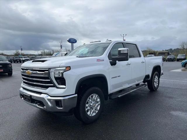 2024 Chevrolet Silverado 2500HD 4WD Crew Cab Standard Bed LTZ
