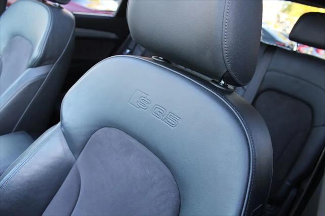 2016 Audi SQ5 3.0T Premium Plus