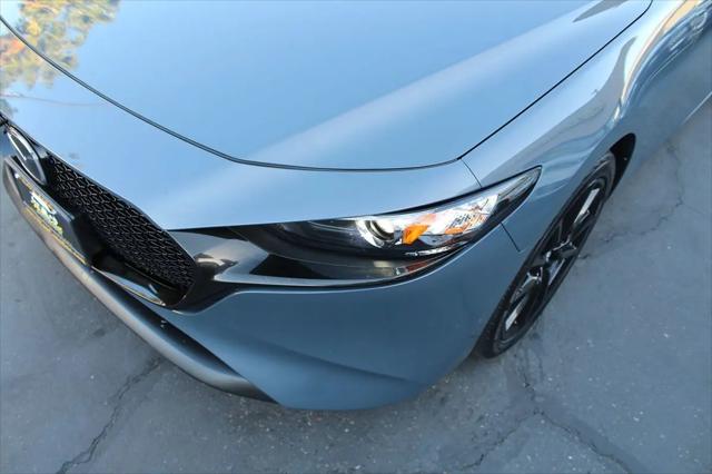 2022 Mazda Mazda3 Carbon Edition