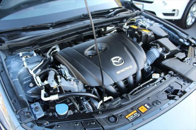2022 Mazda Mazda3 Carbon Edition