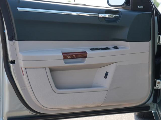 2006 Chrysler 300 C