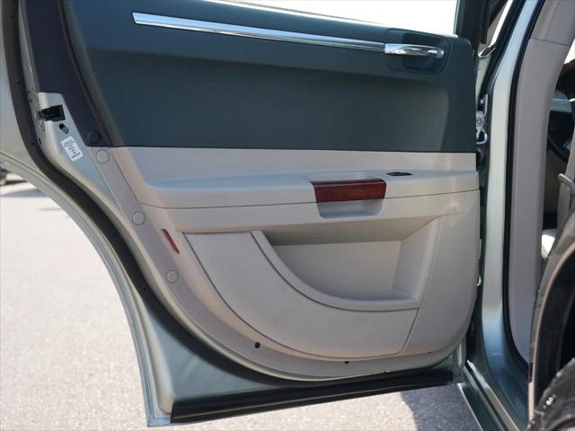 2006 Chrysler 300 C