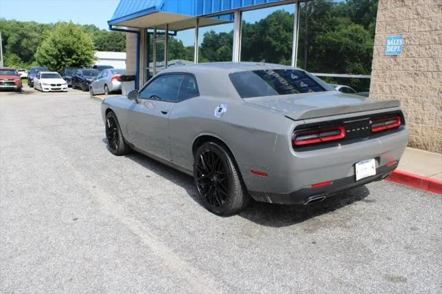 2018 Dodge Challenger SXT