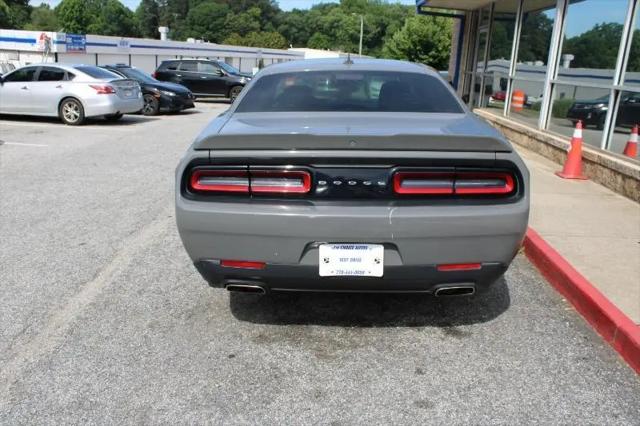 2018 Dodge Challenger SXT