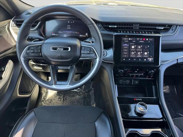 2023 Jeep Grand Cherokee L Altitude 4x4