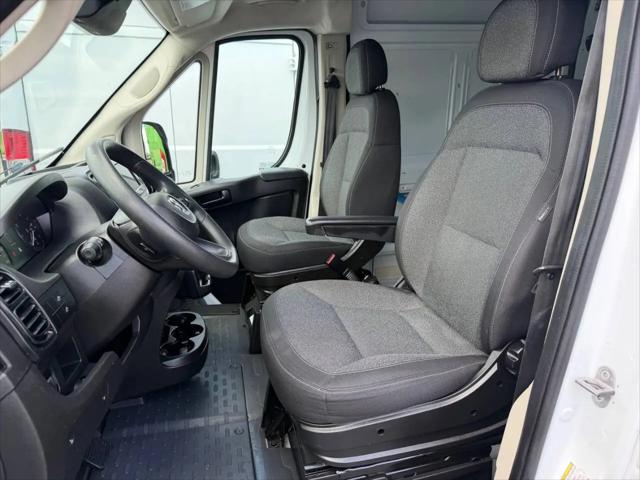 2022 Ram ProMaster 2500 Cargo Van High Roof 136" WB