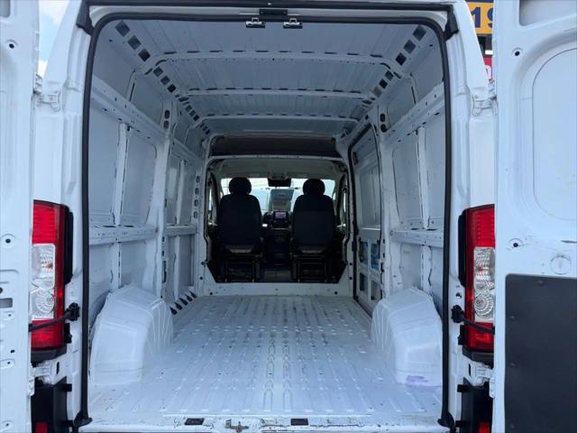 2022 Ram ProMaster 2500 Cargo Van High Roof 136" WB