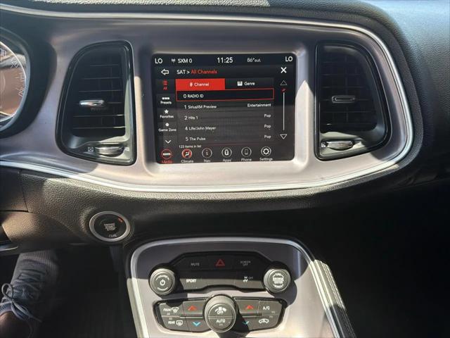 2019 Dodge Challenger SXT