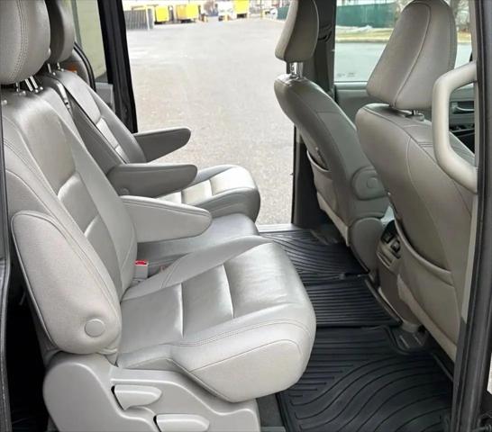 2020 Toyota Sienna XLE