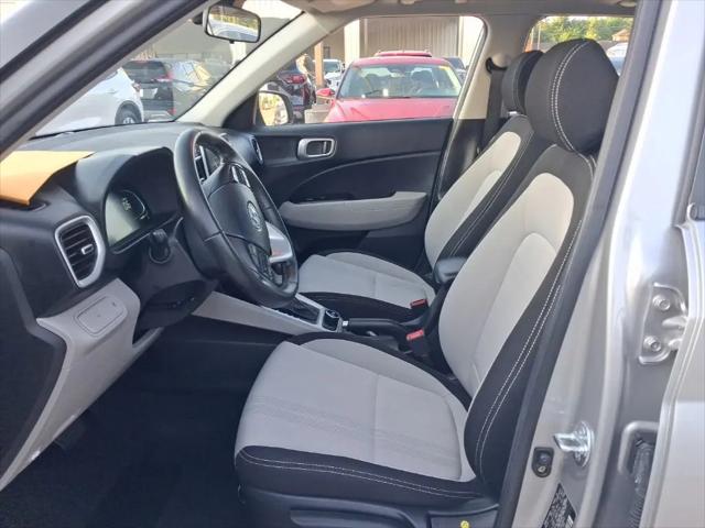 2025 Hyundai Venue SEL