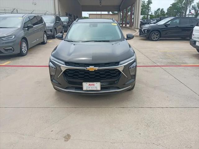 2025 Chevrolet Trax FWD LT