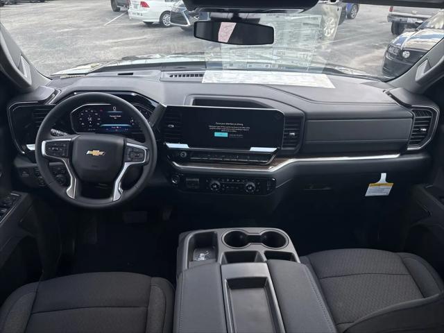 2026 Chevrolet Silverado 1500 4WD Crew Cab Standard Bed LT