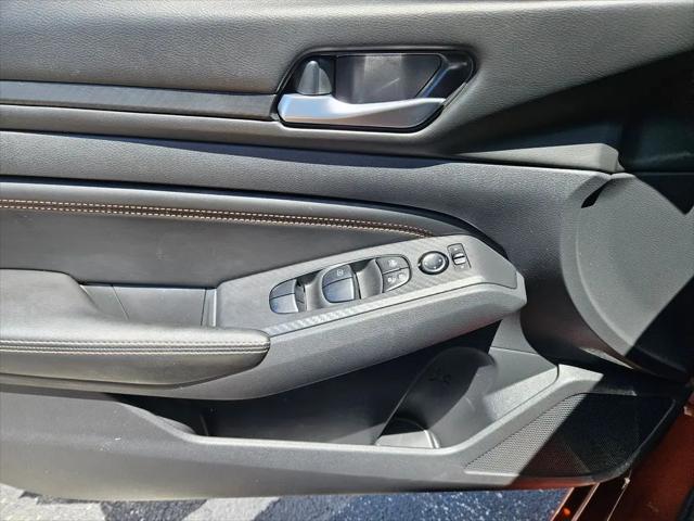 2021 Nissan Altima SR FWD