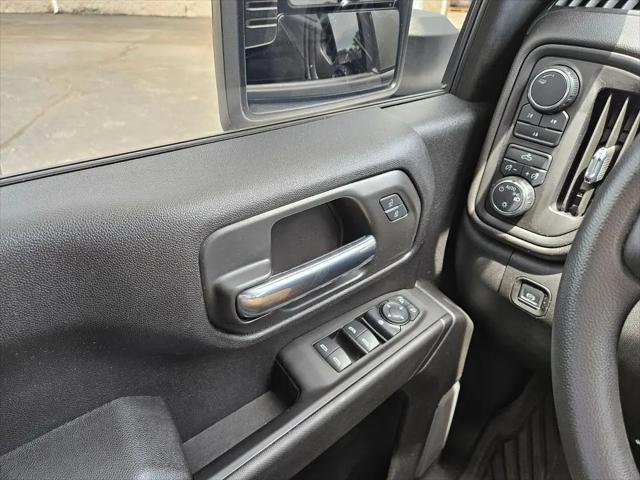 2024 Chevrolet Silverado 2500HD 4WD Crew Cab Standard Bed Custom