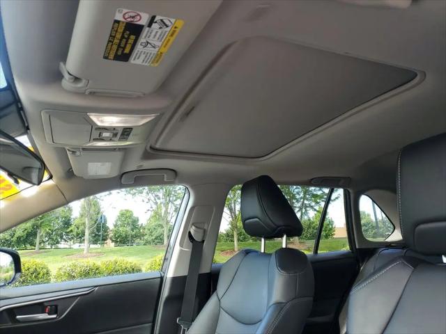 2023 Toyota RAV4 Hybrid XLE Premium