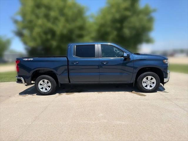 2021 Chevrolet Silverado 1500 4WD Crew Cab Short Bed LT