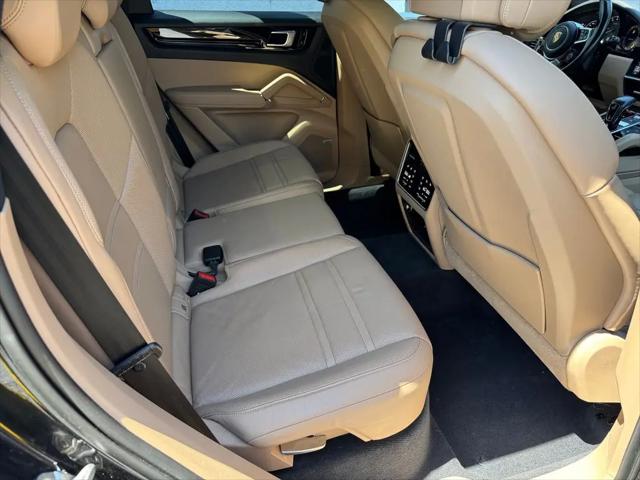 2019 Porsche Cayenne E-Hybrid Cayenne E-Hybrid