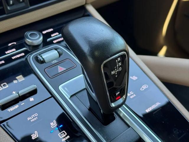 2019 Porsche Cayenne E-Hybrid Cayenne E-Hybrid