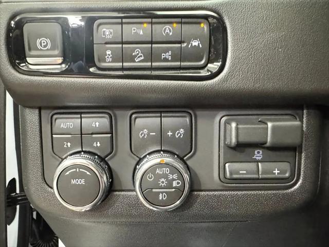2026 GMC Yukon XL 4WD Elevation
