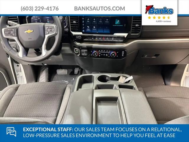 2026 Chevrolet Silverado 1500 4WD Crew Cab Short Bed LT with 2FL
