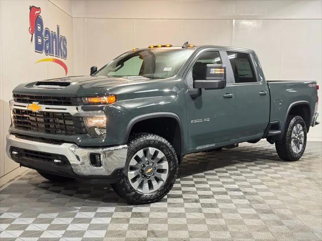 2026 Chevrolet Silverado 2500HD Crew Cab, Standard Bed, LT, 4WD