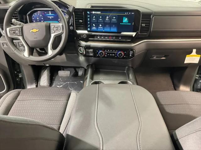 2026 Chevrolet Silverado 2500HD Crew Cab, Standard Bed, LT, 4WD