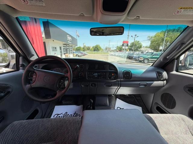 1998 Dodge Ram 2500 Base