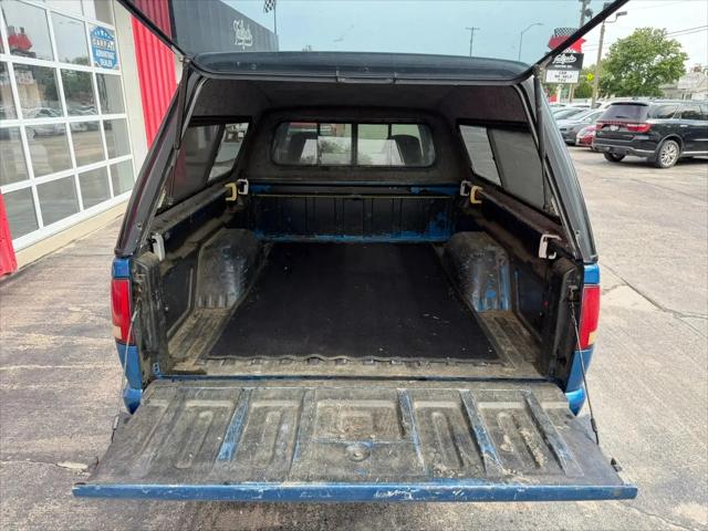 2001 GMC Sonoma SLS