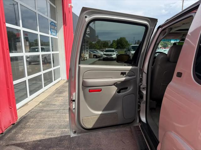 2005 Chevrolet Suburban LT