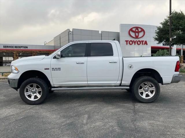 2017 Ram 1500 Lone Star Silver Crew Cab 4x4 5'7" Box