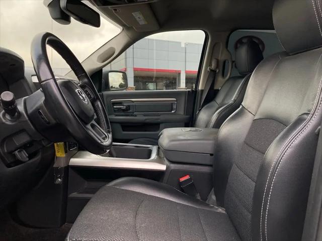 2017 Ram 1500 Lone Star Silver Crew Cab 4x4 5'7" Box
