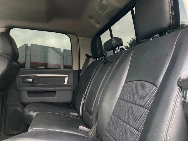 2017 Ram 1500 Lone Star Silver Crew Cab 4x4 5'7" Box
